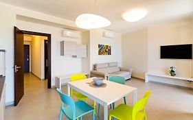 Calipso Seaview Flat With Private Parking